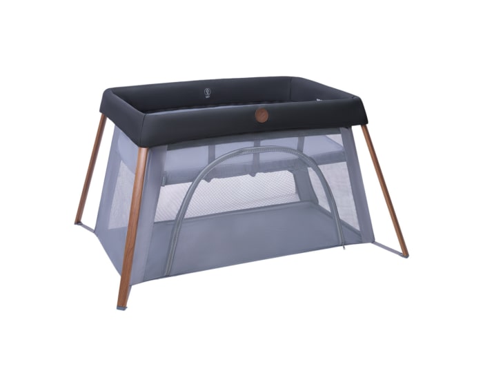 2006750111_2025_maxicosi_homeequipment_travelcot_iris2_graphite_essentialgraphite_3qrtleft